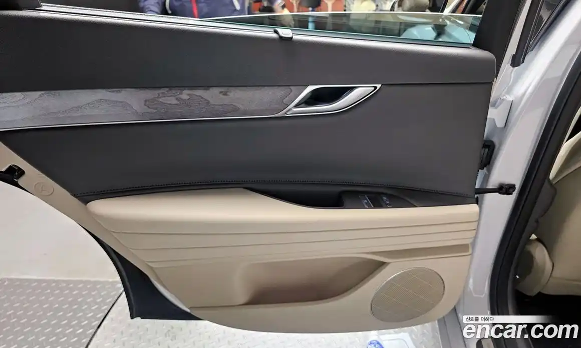 Genesis G80 2023 2.5 гидро в Москве, фото 15