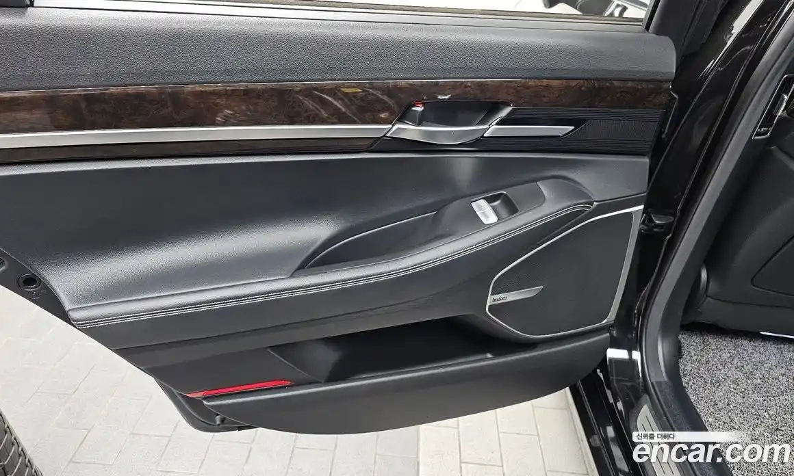 Genesis G90 2019 3.8 гидро в Москве, фото 15