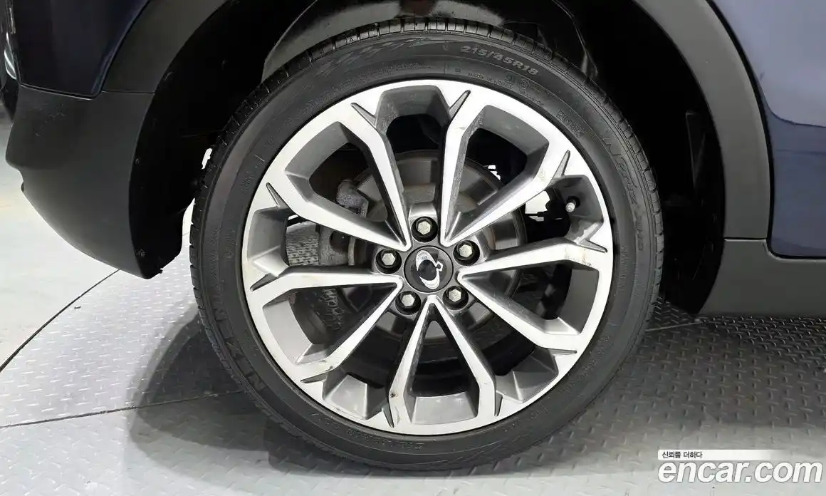 SsangYong TIBOLI 2018 1.6 гидро в Москве, фото 5