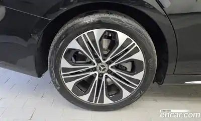 Mercedes-Benz E-Class 2025 2.0 гидро в Москве № 1347957, миниатюра 5