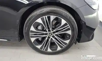 Mercedes-Benz E-Class 2025 2.0 гидро в Москве № 1347957, миниатюра 7