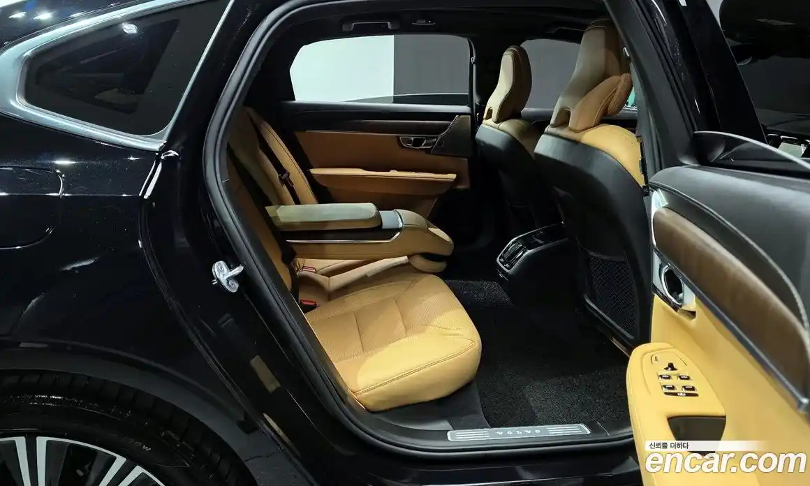 Volvo S90 2024 2.0 гидро в Москве № 1348709, фото 17