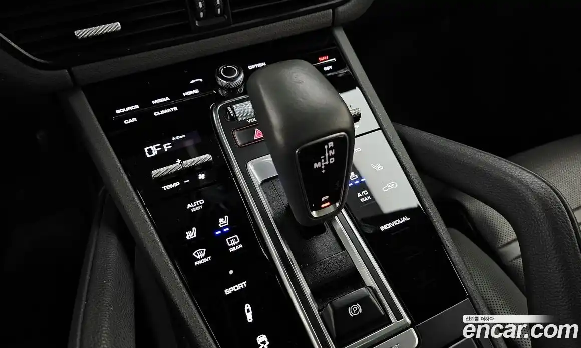 Porsche Cayenne 2019 3.0 гидро в Москве № 1349186, фото 12