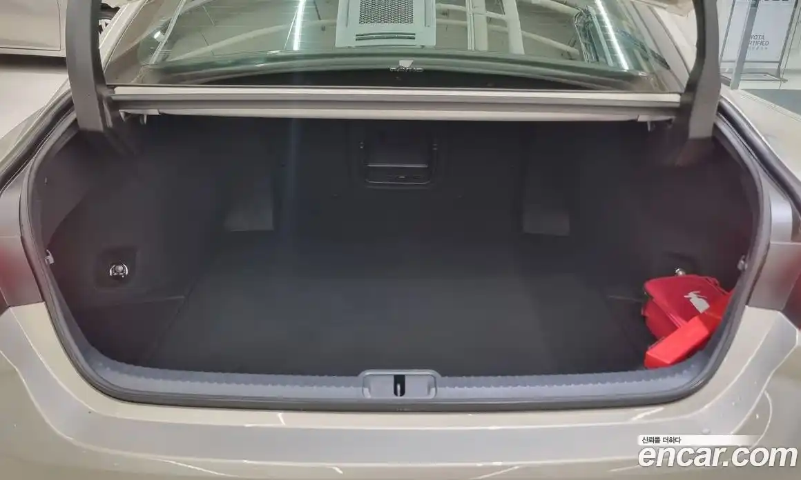 Lexus ES 2025 2.5 вариатор в Москве № 1350142, фото 19