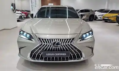 Lexus ES 2025 2.5 вариатор в Москве № 1350142, миниатюра 3