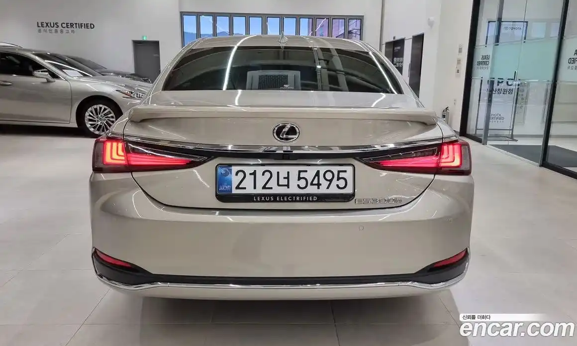 Lexus ES 2025 2.5 вариатор в Москве № 1350142, фото 4