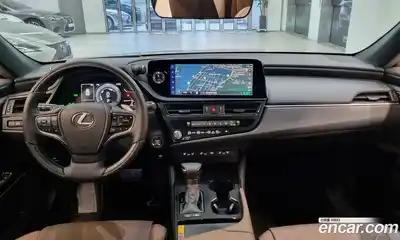 Lexus ES 2025 2.5 вариатор в Москве № 1350142, миниатюра 7