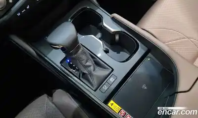 Lexus ES 2025 2.5 вариатор в Москве № 1350142, миниатюра 9
