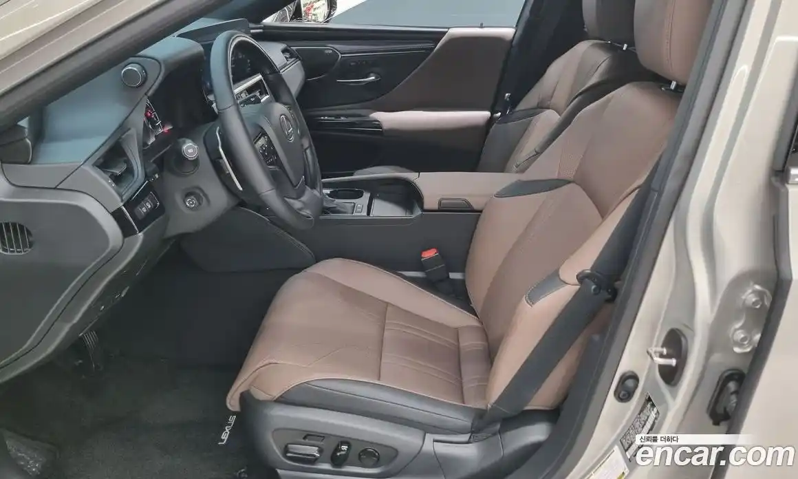 Lexus ES 2025 2.5 вариатор в Москве № 1350142, фото 10