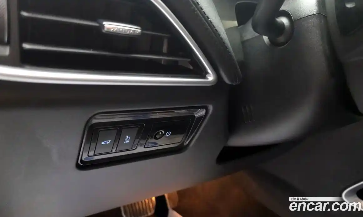 Jaguar F-Pace 2019 2.0 гидро в Москве № 1351099, фото 29