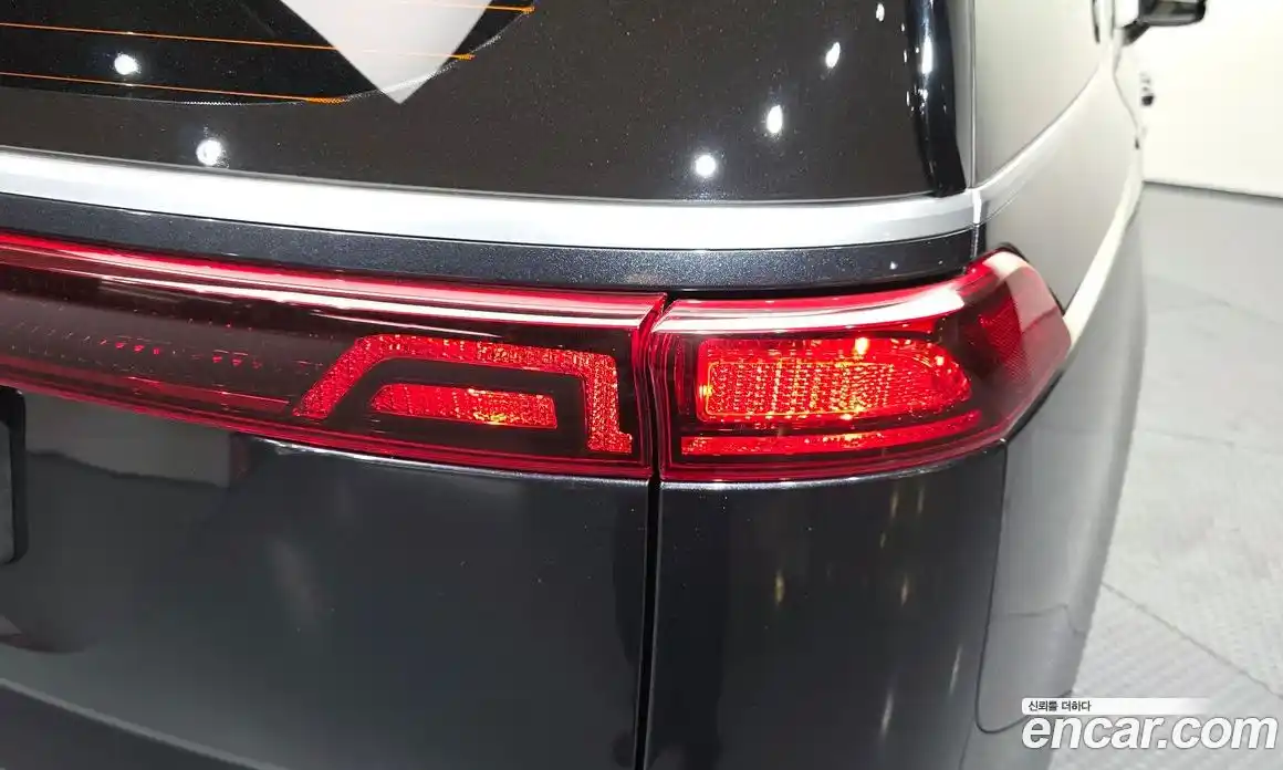 Kia Canival 2023 2.2 гидро в Москве № 1399535, фото 9