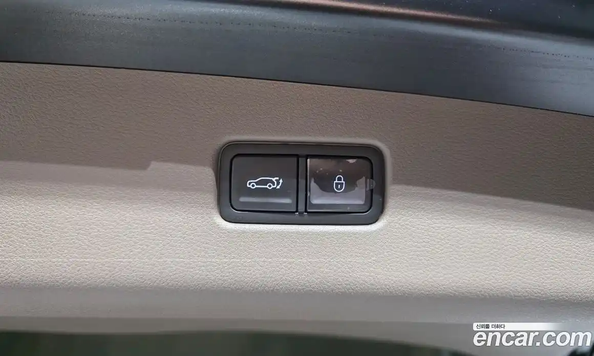 Genesis GV70 2024 2.5 гидро в Москве № 1399593, фото 33