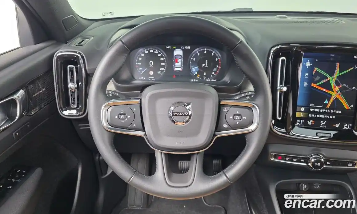 Volvo XC40 2020 2.0 гидро в Москве № 1404617, фото 19