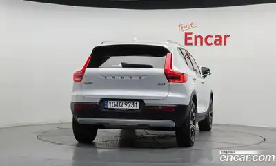 Volvo XC40 2020 2.0 гидро в Москве № 1404617, миниатюра 4