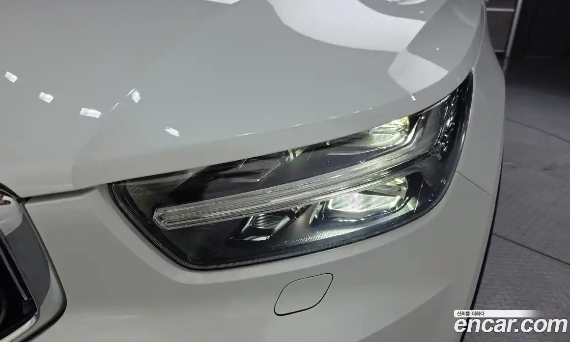 Volvo XC40 2020 2.0 гидро в Москве № 1404617, фото 8