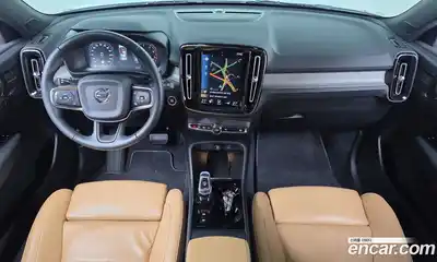 Volvo XC40 2020 2.0 гидро в Москве № 1404617, миниатюра 10