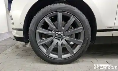 Land Rover Range-Rover Velar 2019 3.0 гидро в Москве № 1405076, миниатюра 5