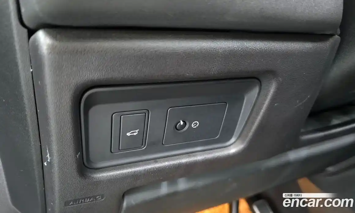 Land Rover Discovery Sport 2017 2.0 гидро в Москве № 1405178, фото 28