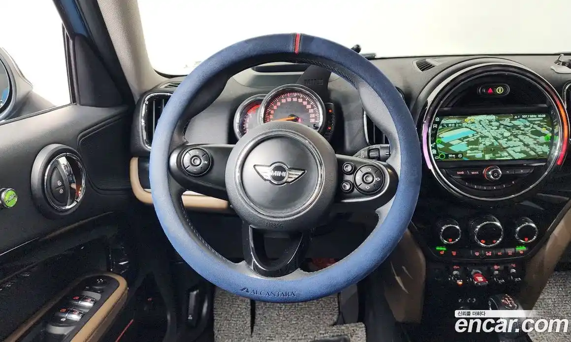 Mini Countryman 2017 2.0 гидро в Москве № 1405190, фото 19