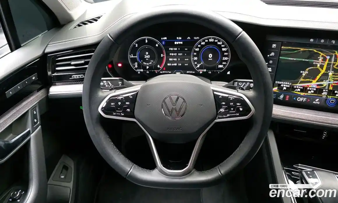 Volkswagen Touareg 2023 3.0 гидро в Москве № 1405490, фото 19