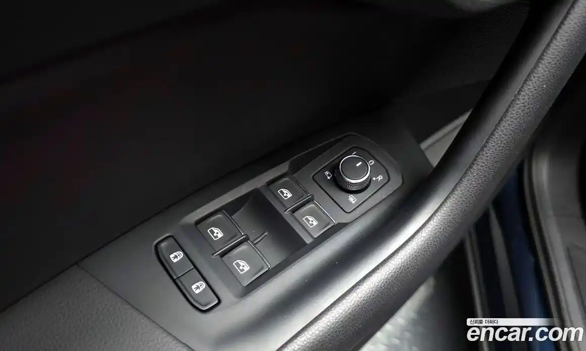 Volkswagen Touareg 2023 3.0 гидро в Москве № 1405490, фото 27