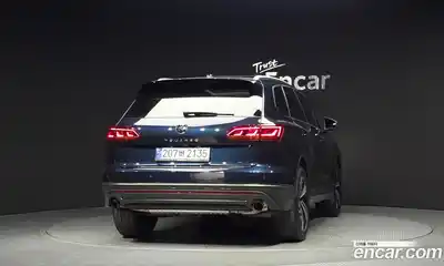 Volkswagen Touareg 2023 3.0 гидро в Москве № 1405490, миниатюра 4