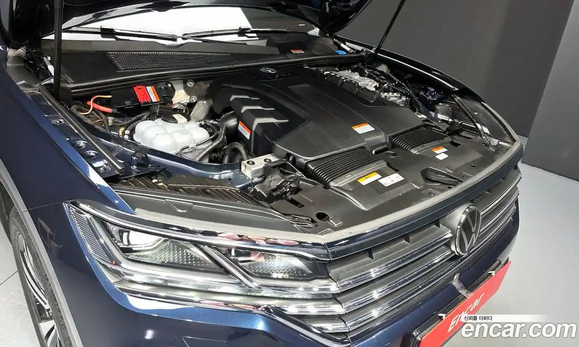 Volkswagen Touareg 2023 3.0 гидро в Москве № 1405490, фото 6