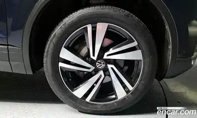 Volkswagen Touareg 2023 3.0 гидро в Москве № 1405490, миниатюра 7