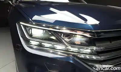 Volkswagen Touareg 2023 3.0 гидро в Москве № 1405490, миниатюра 8
