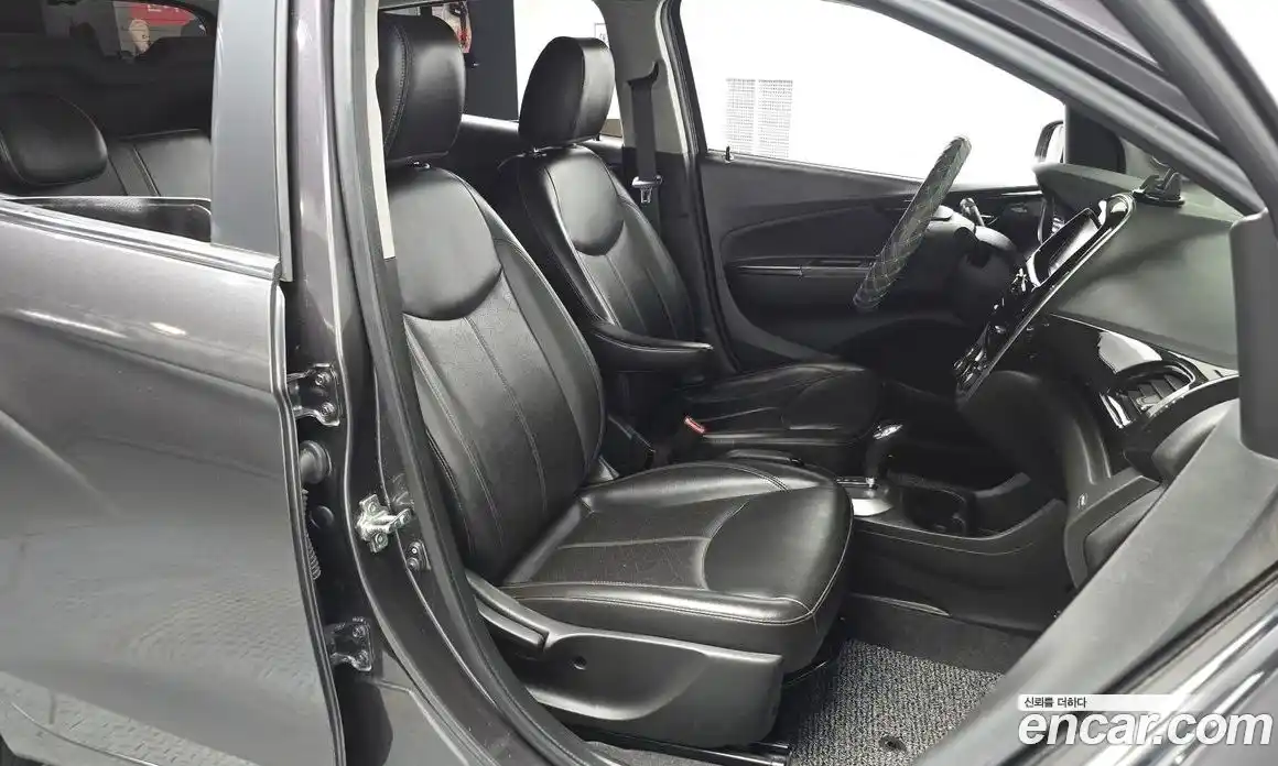 Chevrolet Spark 2015 1.0 гидро в Москве № 1420341, фото 17