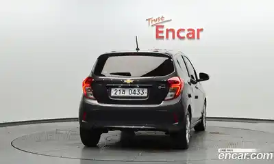 Chevrolet Spark 2015 1.0 гидро в Москве № 1420341, миниатюра 4