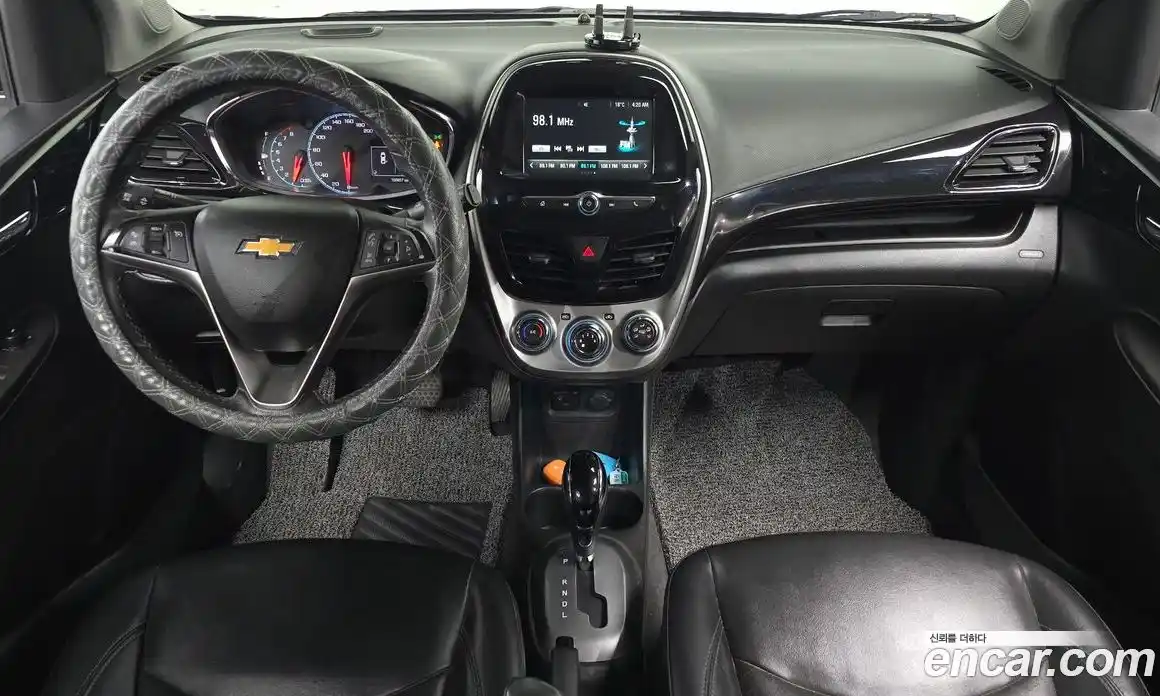 Chevrolet Spark 2015 1.0 гидро в Москве № 1420341, фото 10