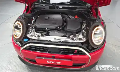 Mini Cooper 2024 2.0 гидро в Москве № 1423485, миниатюра 6