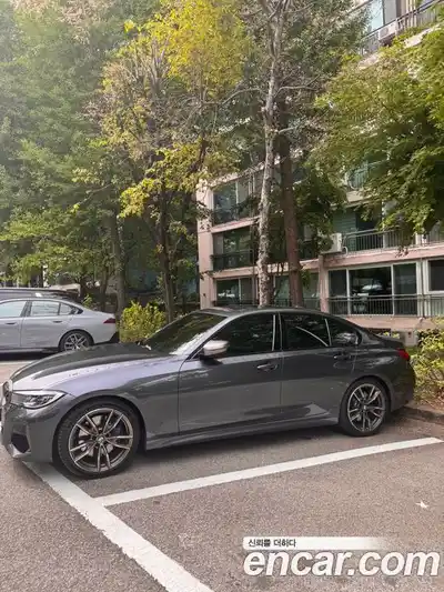BMW 3-Series, 2022