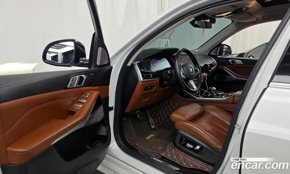 BMW X7 2020 4.4 гидро в Москве № 1538267, фото 13