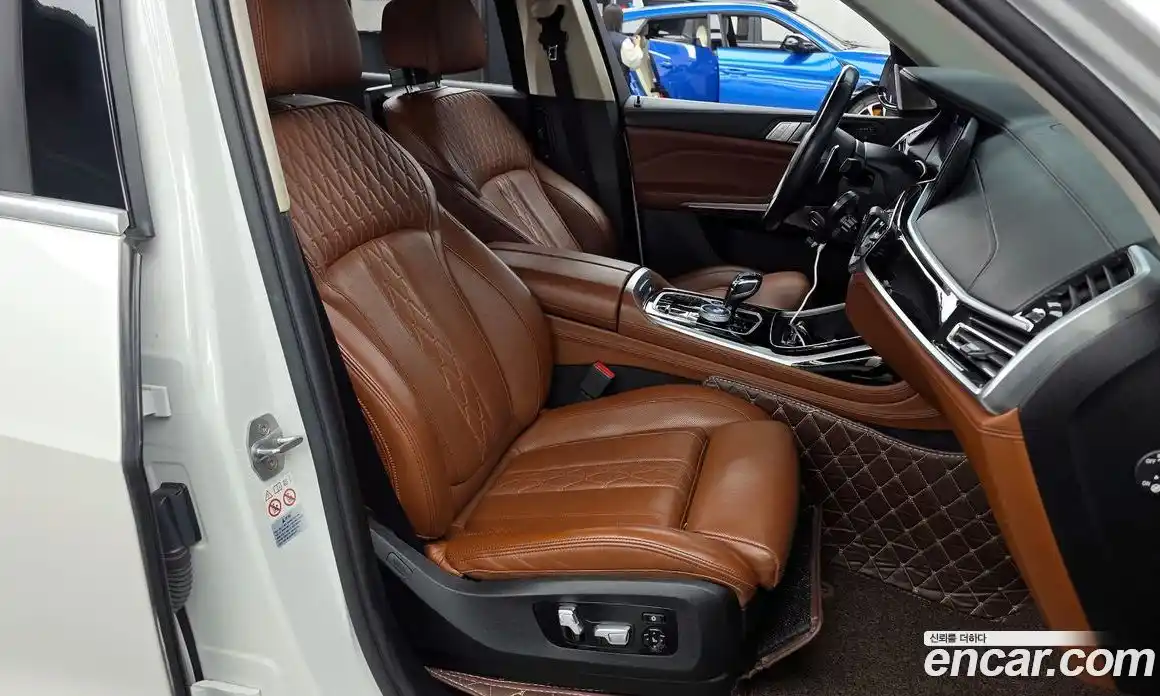 BMW X7 2020 4.4 гидро в Москве № 1538267, фото 16