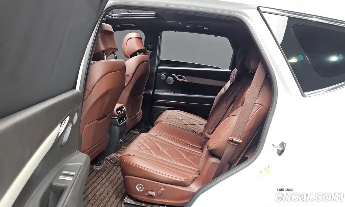 Genesis GV80 2024 2.5 гидро, фото 16