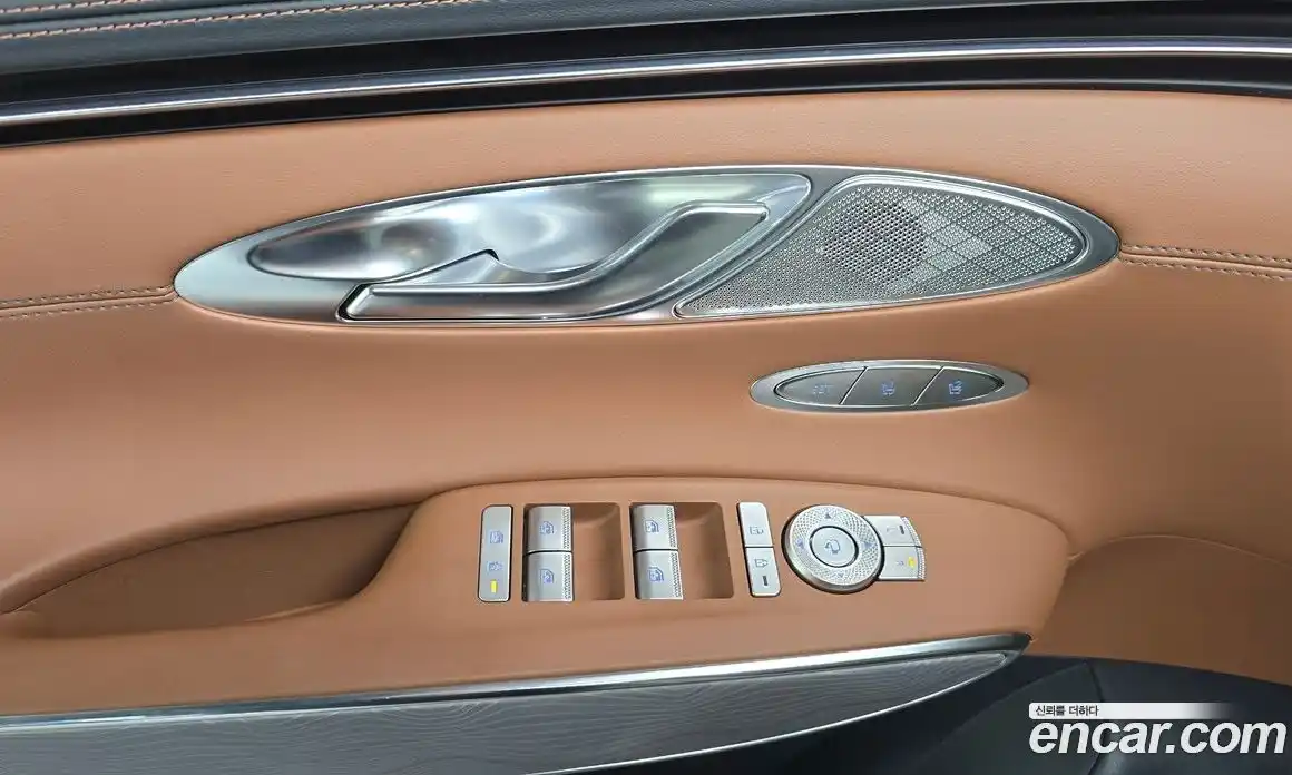 Genesis GV70 2023 2.5 гидро в Москве № 1538875, фото 27