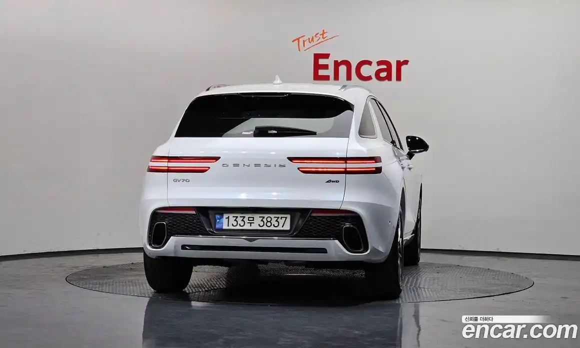 Genesis GV70 2022 2.5 гидро в Москве № 1538897, фото 3