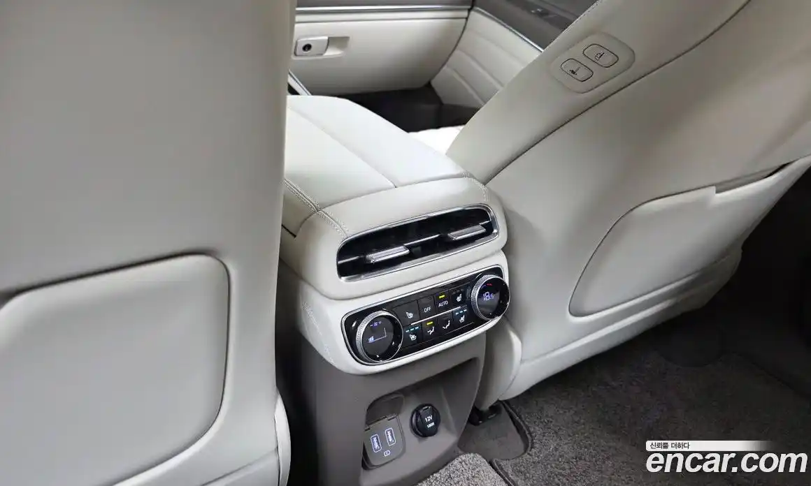 Genesis GV80 2023 3.5 гидро в Москве, фото 34