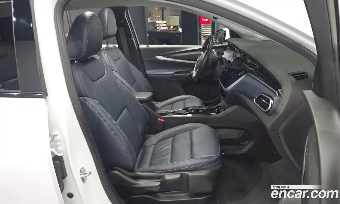 Chevrolet 볼트 EUV 2022 0.2 гидро в Москве № 1541438, фото 17