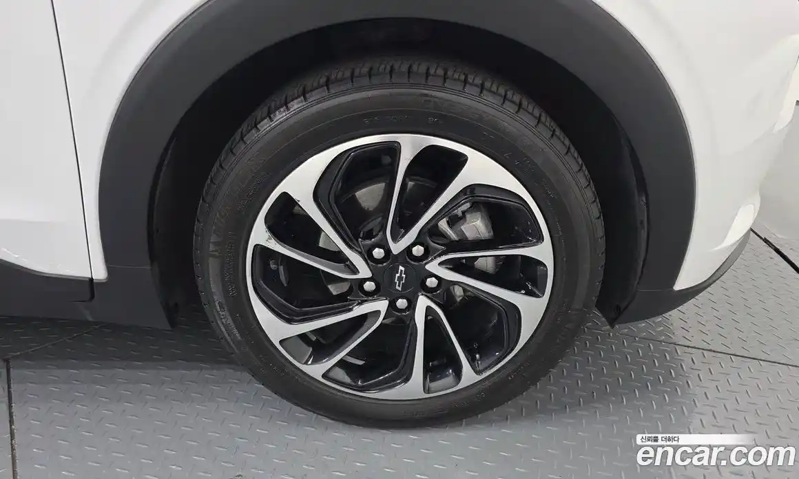 Chevrolet 볼트 EUV 2022 0.2 гидро в Москве № 1541438, фото 7