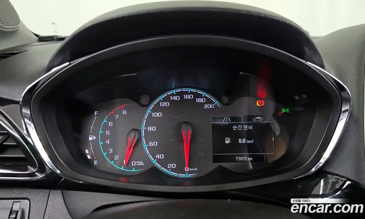 Chevrolet Spark 2016 1.0 механика в Москве, фото 11