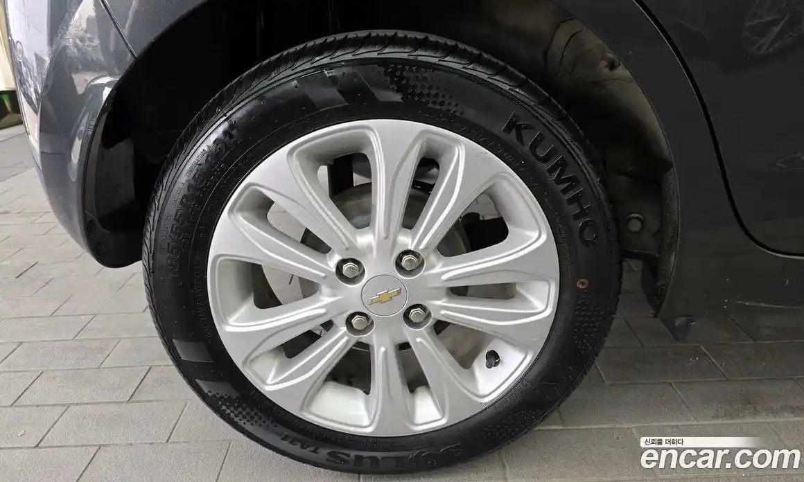 Chevrolet Spark 2016 1.0 механика в Москве, фото 5
