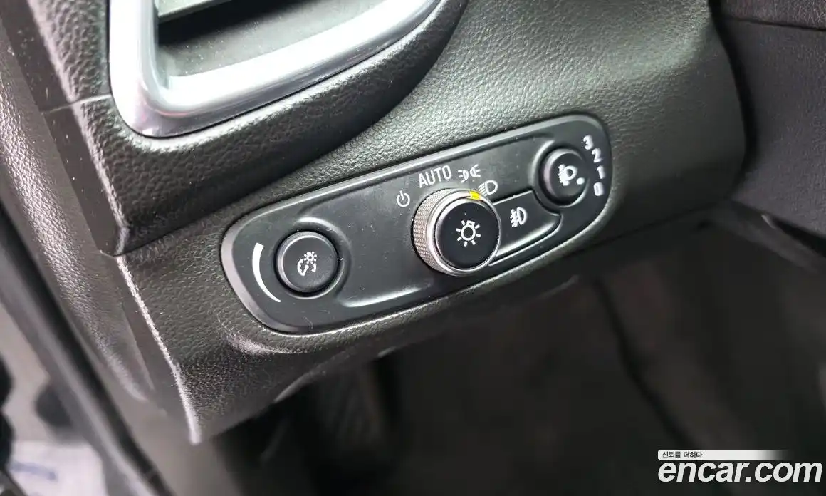 Chevrolet Trax 2017 1.4 гидро в Москве № 1541981, фото 28