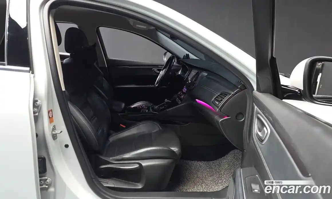 Renault SM6 2018 1.5 гидро в Москве № 1543466, фото 17