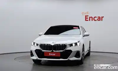 BMW 5-Series 2024 2.0 гидро в Москве № 1544087, миниатюра 2