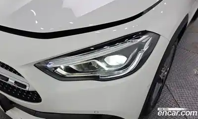 Mercedes-Benz GLA-Class 2021 2.0 гидро в Москве № 1545547, миниатюра 8
