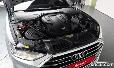 Audi A8 2021 3.0 гидро в Москве № 1546015, миниатюра 5