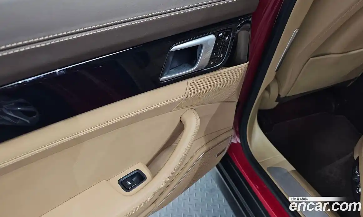 Porsche Panamera 2018 3.0 гидро в Москве № 1547255, фото 27